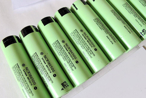 鋰電稀土板塊屢現(xiàn)天量 機(jī)構(gòu)為何頻頻撤退？.jpg