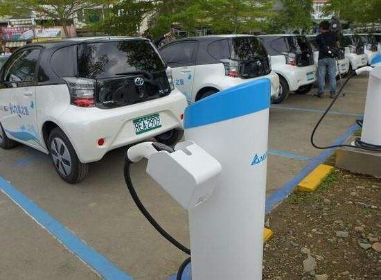 2040年全球電動(dòng)汽車將達(dá)5億輛 但充電樁還存巨大缺口 2040年全球電動(dòng)汽車將達(dá)5億輛 但充電樁還存巨大缺口