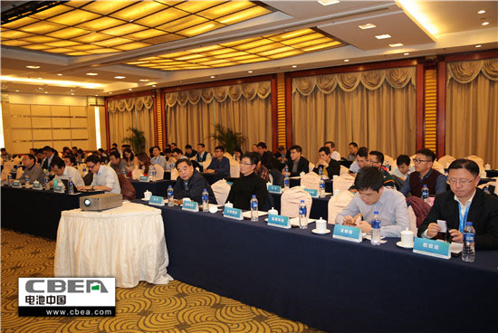 130余家動力電池企業(yè)代表云集北京 共繪動力電池發(fā)展藍圖 130余家動力電池企業(yè)代表云集北京 共繪動力電池發(fā)展藍圖