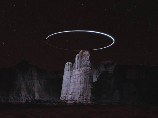 無人機(jī)除了拍攝,還能這樣用?怪不得美國攝影師能拍出神秘大片 無人機(jī)除了拍攝,還能這樣用?怪不得美國攝影師能拍出神秘大片