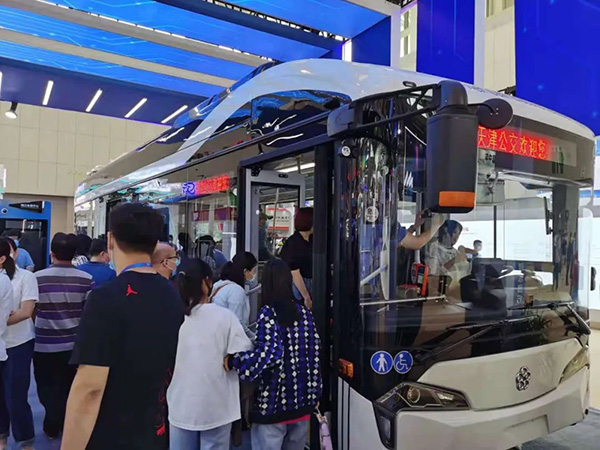 氫氫的我來了 小馬“氫氫”展現(xiàn)智能制造的全新力量