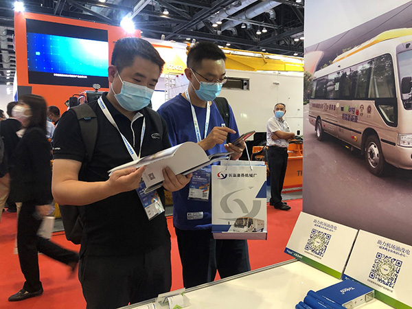 矩陣亮相民航展 銀隆“油改電”助跑綠色機場建設(shè)