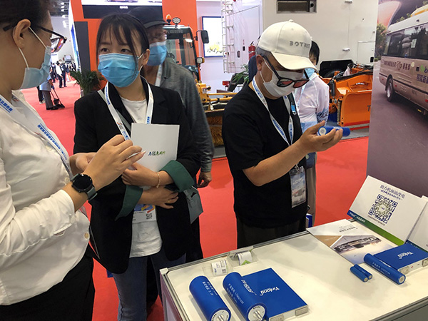 矩陣亮相民航展 銀隆“油改電”助跑綠色機場建設(shè)