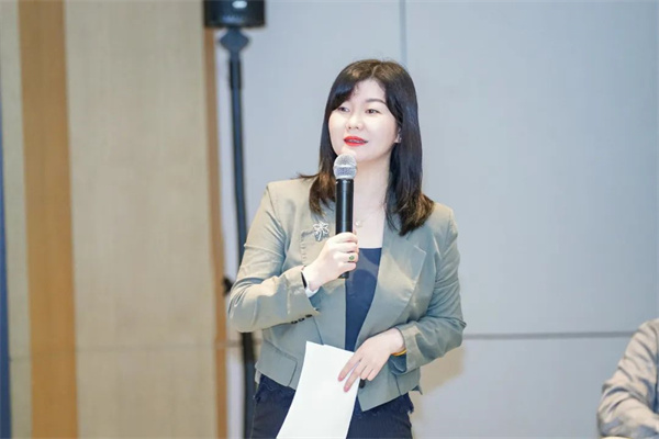 “Li+學(xué)社”高端對話:警惕全球化機(jī)遇下,鋰電企業(yè)的出海挑戰(zhàn)和技術(shù)迭代風(fēng)險 “Li+學(xué)社”高端對話:警惕全球化機(jī)遇下,鋰電企業(yè)的出海挑戰(zhàn)和技術(shù)迭代風(fēng)險