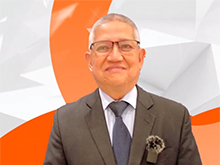 菲律賓駐上海總領(lǐng)館格倫·佩尼亞蘭達(dá)賀電池中國網(wǎng)上線10周年