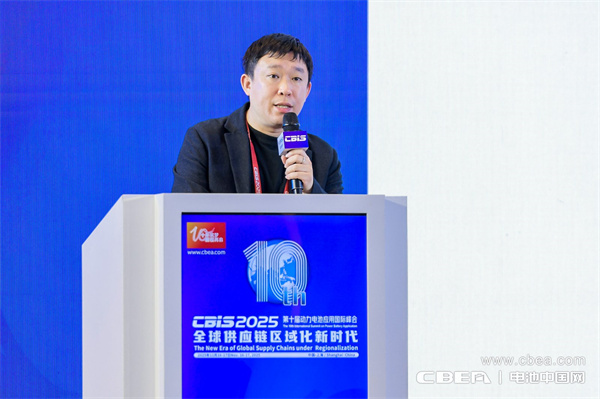 產業共振!大圓柱電池迎來“高光時刻” 產業共振!大圓柱電池迎來“高光時刻”