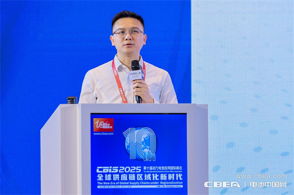 產業共振!大圓柱電池迎來“高光時刻” 產業共振!大圓柱電池迎來“高光時刻”