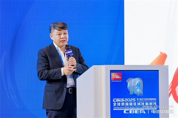 產業共振!大圓柱電池迎來“高光時刻” 產業共振!大圓柱電池迎來“高光時刻”