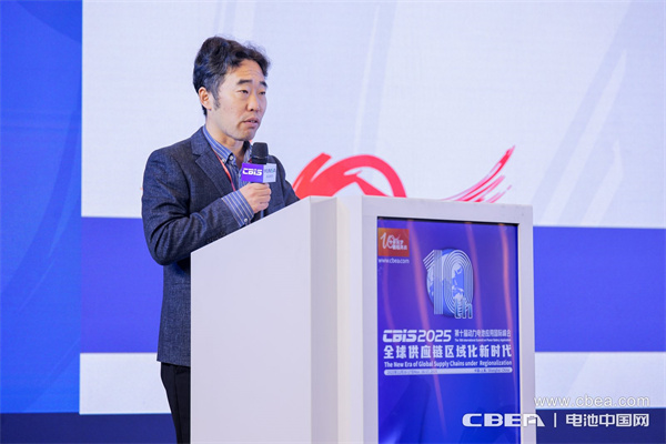 產業共振!大圓柱電池迎來“高光時刻” 產業共振!大圓柱電池迎來“高光時刻”