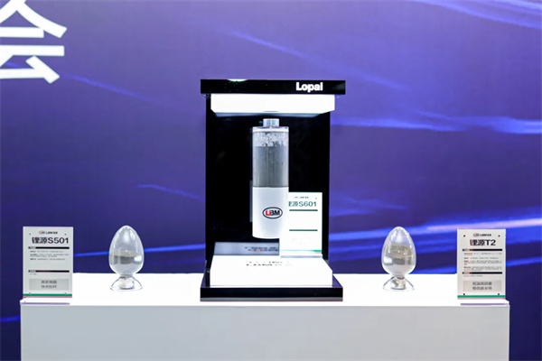 鋰源科技二代干法電極LFP等四款新品全球首發