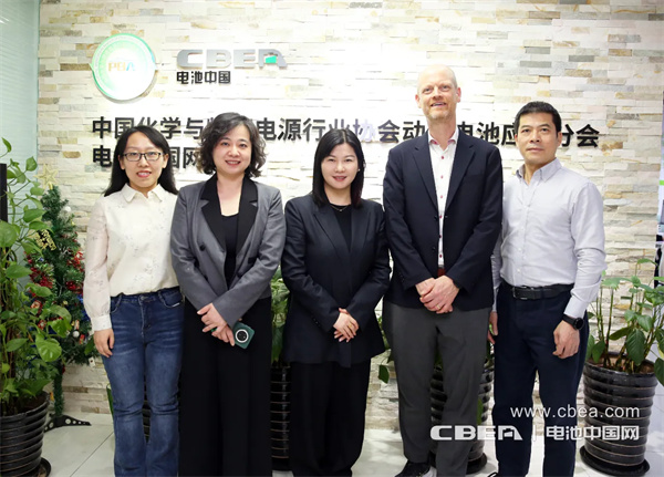 德國(guó)聯(lián)邦外貿(mào)與投資署官員到訪動(dòng)力分會(huì)